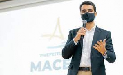 JHC faz balanço do primeiro ano como prefeito de Maceió e anuncia novos projetos